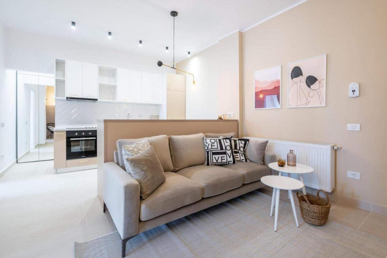 Fabulous Apartament With View In Calea Victoriei Bukarest Exteriör bild