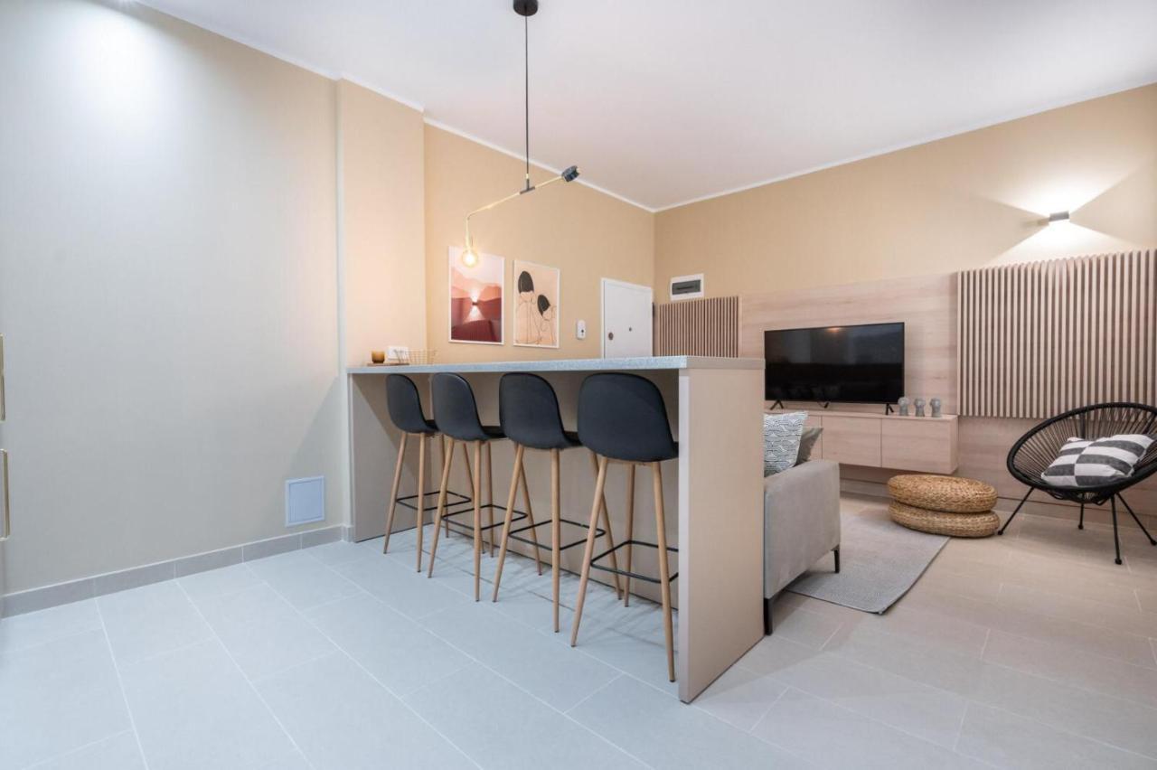 Fabulous Apartament With View In Calea Victoriei Bukarest Exteriör bild